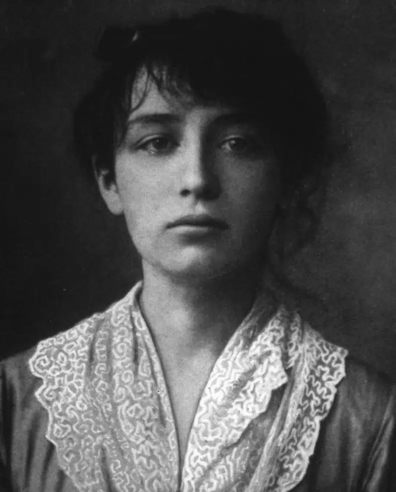 Expertise des œuvre de l'artiste et présentation de celui-ci, photo portrait de l'artiste "Camille Claudel"