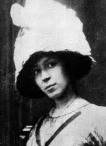 Expertise des œuvre de l'artiste et présentation de celui-ci, photo portrait de l'artiste "Marie Laurencin"
