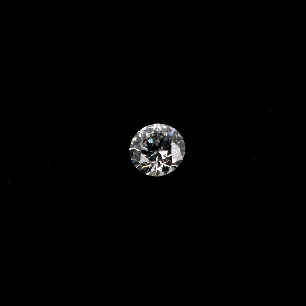 P0465-0002 - Bague diamants