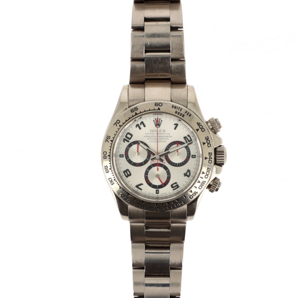 Adjugé 30 500 €_Rolex_Daytona Réf : 116509 Vers 2006 Montre chronographe pour homme en or gris 18K