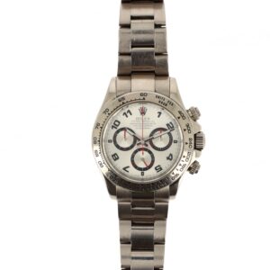 Adjugé 30 500 €_Rolex_Daytona Réf : 116509 Vers 2006 Montre chronographe pour homme en or gris 18K