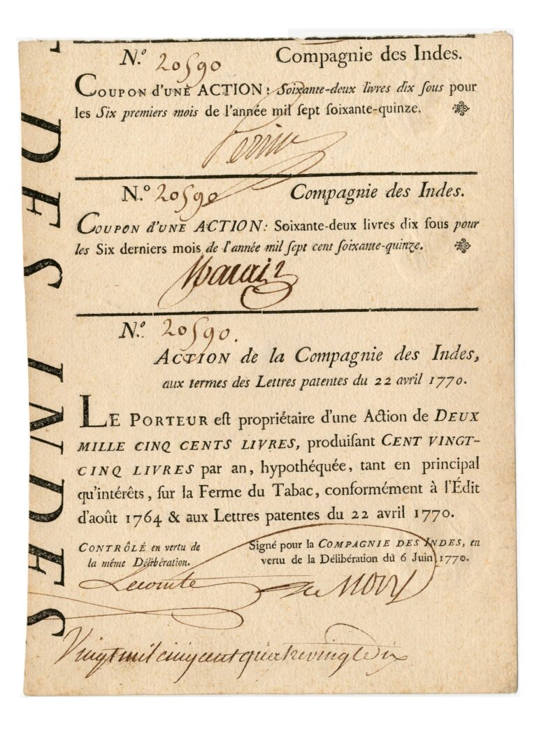 C0729-0051 COMPAGNIE des INDES. Action de 2500 livres du 6 juin 1770 n° 20590 avec deux coupons attachés pour l’année 1775 (3 cachets secs de la Compagnie et 2 S.M.). Superbe et très rare Adjugé 8 500 €