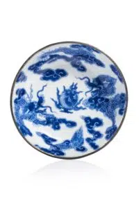 Estimation "Arts du Vietnam" et expertise de cette Coupelle en porcelaine "Bleu de Hué" proposer a la vente par notre cabinet d'expertise et adjugé 19 000 €