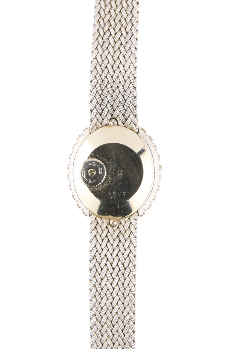 Estimation montre Vacheron & Constantin, de forme ovale, vers 1960 (dos)