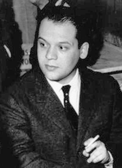 Expertise des œuvre de l'artiste et présentation de celui-ci, portrait photographique de l'artiste "Piero Manzoni " en noir et blanc