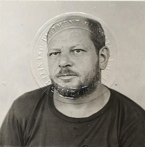 Expertise des œuvres de l'artiste et présentation de celui-ci, portrait photographique de l'artiste "Jackson Pollock"