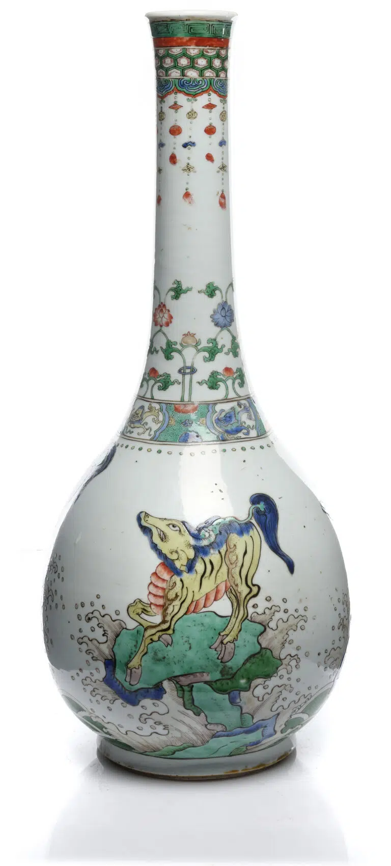 CHINE, Epoque Kangxi, XVIIIe siècle - Rare vase en porcelaine
