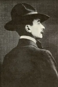 Expertise des œuvres de l'artiste et présentation de celui-ci, portrait photographique de l'artiste "Alex Lizal”