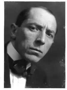 Expertise des œuvres de l'artiste et présentation de celui-ci, portrait photographique de l'artiste "Umberto Boccioni”