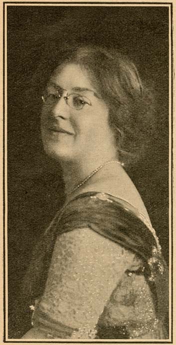 Expertise des œuvres de l'artiste et présentation de celui-ci, portrait photographique de l'artiste "Ethel Carrick-Fox"