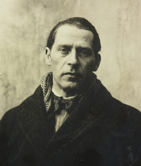 Portrait photographique de Dagobert Peche vers 1920. Expertise et estimation par le cabinet Robaldo.