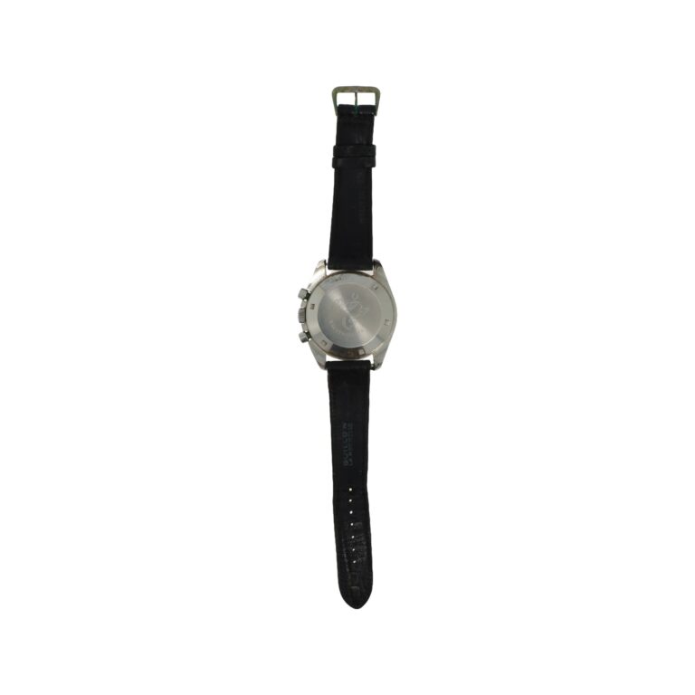 Omega, Description : Speedmaster Professional Montre bracelet de forme ronde chronographe Vers 1969 Référence 145.022-69ST Boitier acier signé Cadran noir à trois sous compteurs, index et aiguilles luminescents Mouvement mécanique à remontage manuel signé Calibre 861 numéroté 29116587 Diamètre: 41mm environ Bracelet cuir avec boucle ardillon acier non signée Adjugé 4 500 €