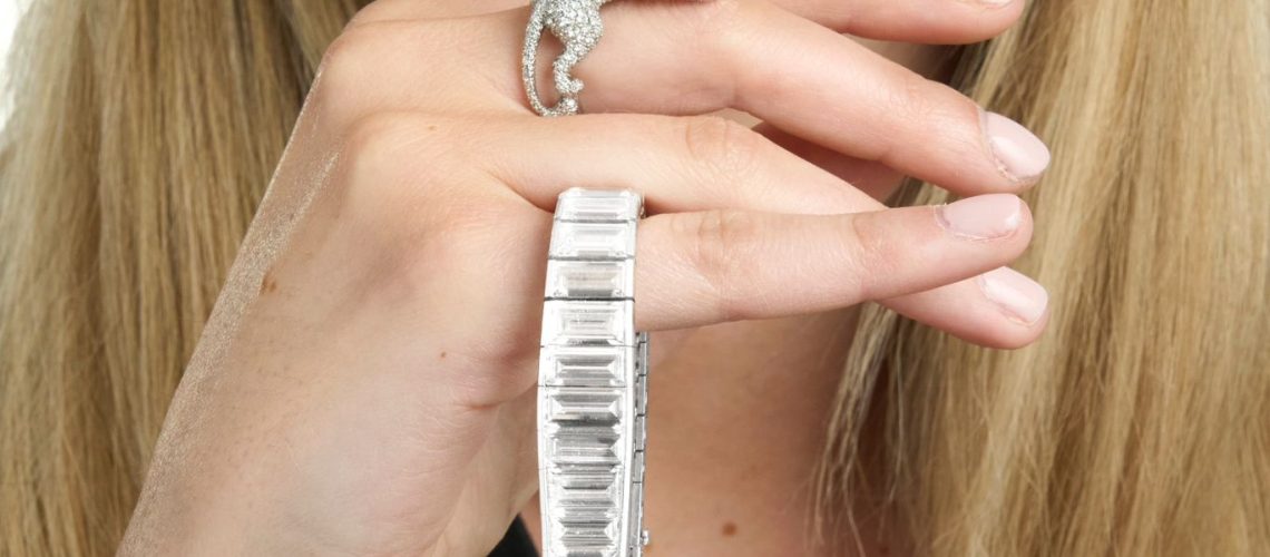 Une expertise sur-mesure pour un bracelet en diamants adjugé 63 000 €